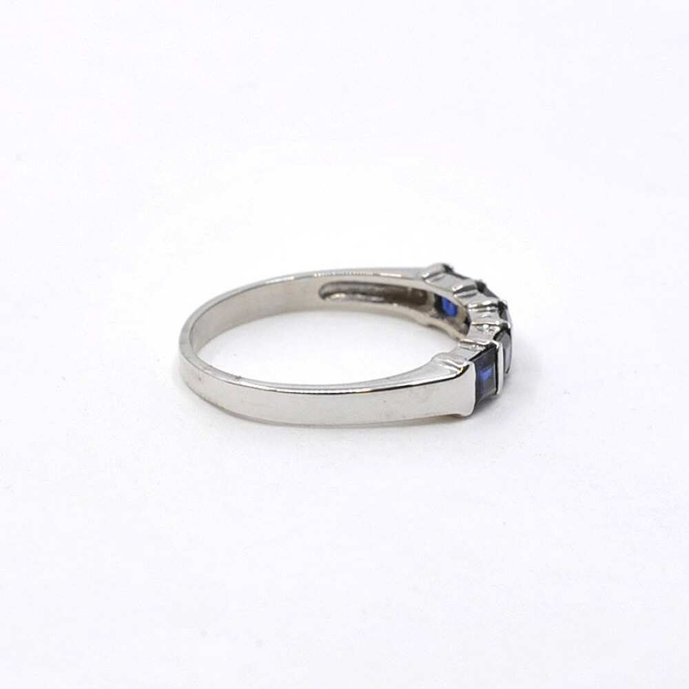 Anillo En Oro 18K Blanco Y Zafiros Carre Anillo En Oro 18K Blanco Y Zafiros Carre