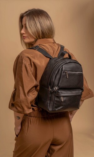 MOCHILA FLOR DE LOTO NEGRO