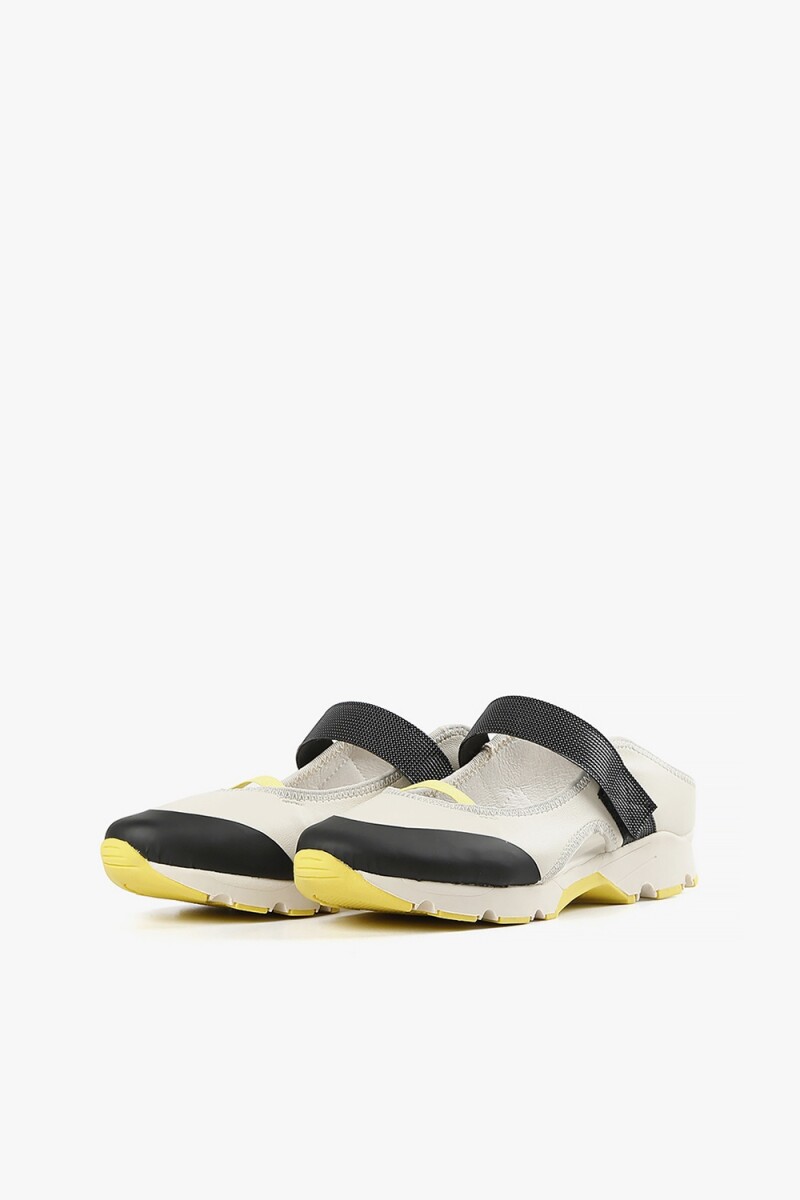 ZAPATO MJ CASUAL Marfil