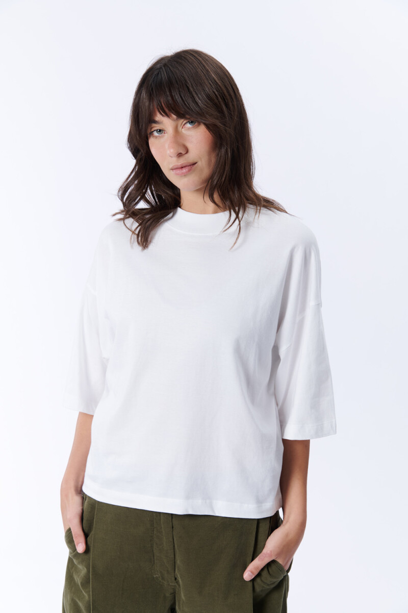 Remera manga 3/4 cuello alto - Blanco 