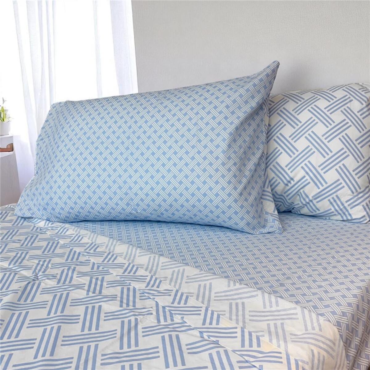 JUEGO DE SABANAS ALGODON 144H QUEEN 160x200+35CM ENTRAMADO CELESTE CANNON 