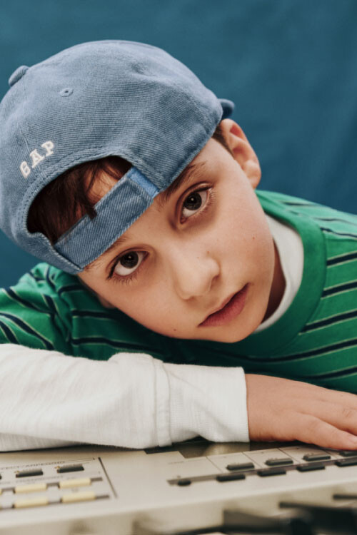 Miles Bonham, 9. Músico y productor.