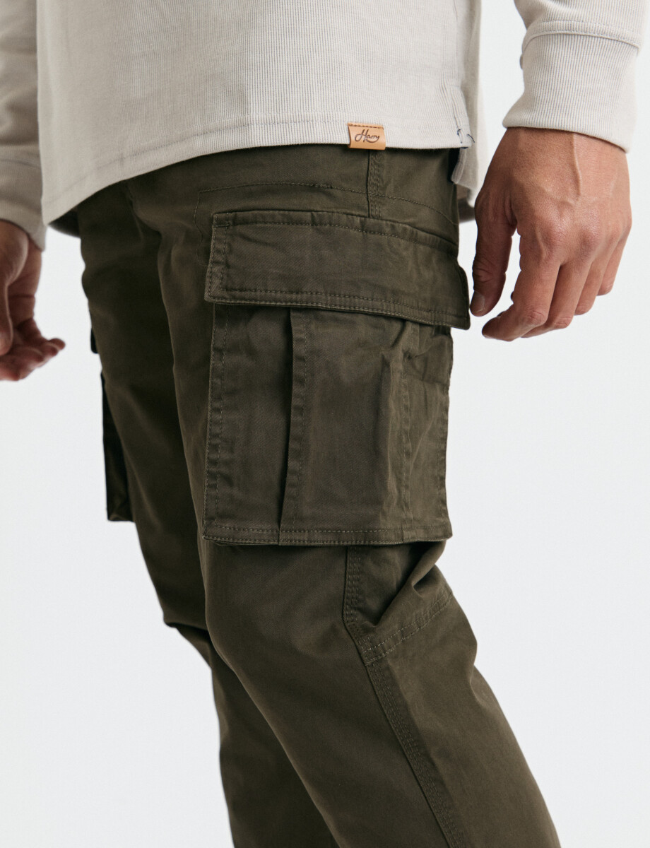 080562 PANTALON HARRY Oliva