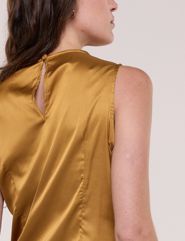 Blusa Escote Asimétrico Aro Dorado TOSTADO