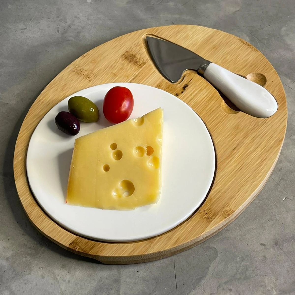 Tabla Picada C/Cuchillo 24cm x 19cm 