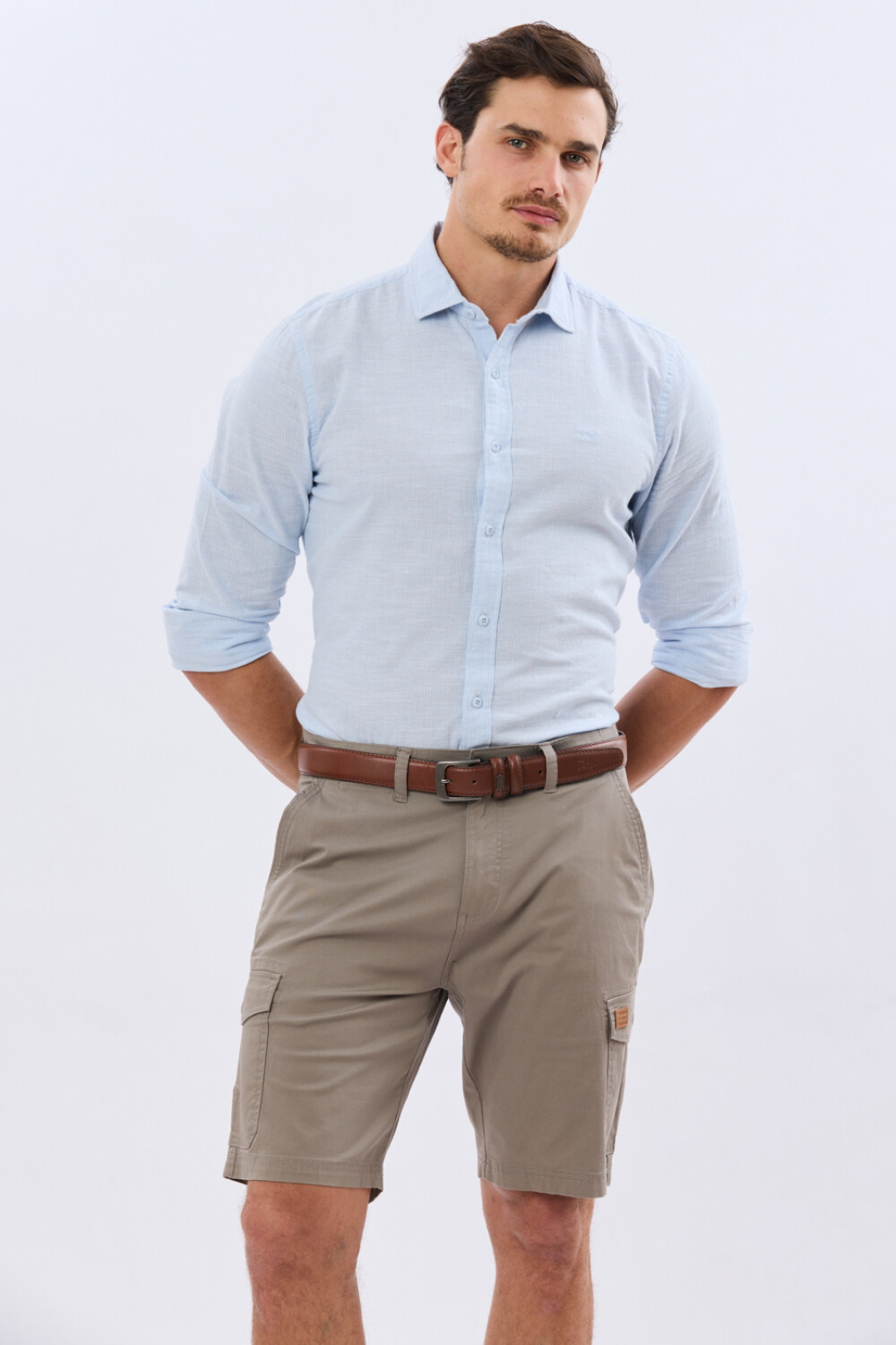 BERMUDA CARGO CON ELASTANO Khaki