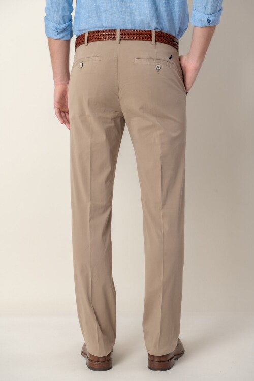 Pantalón de algodón Classic Fit Kaki