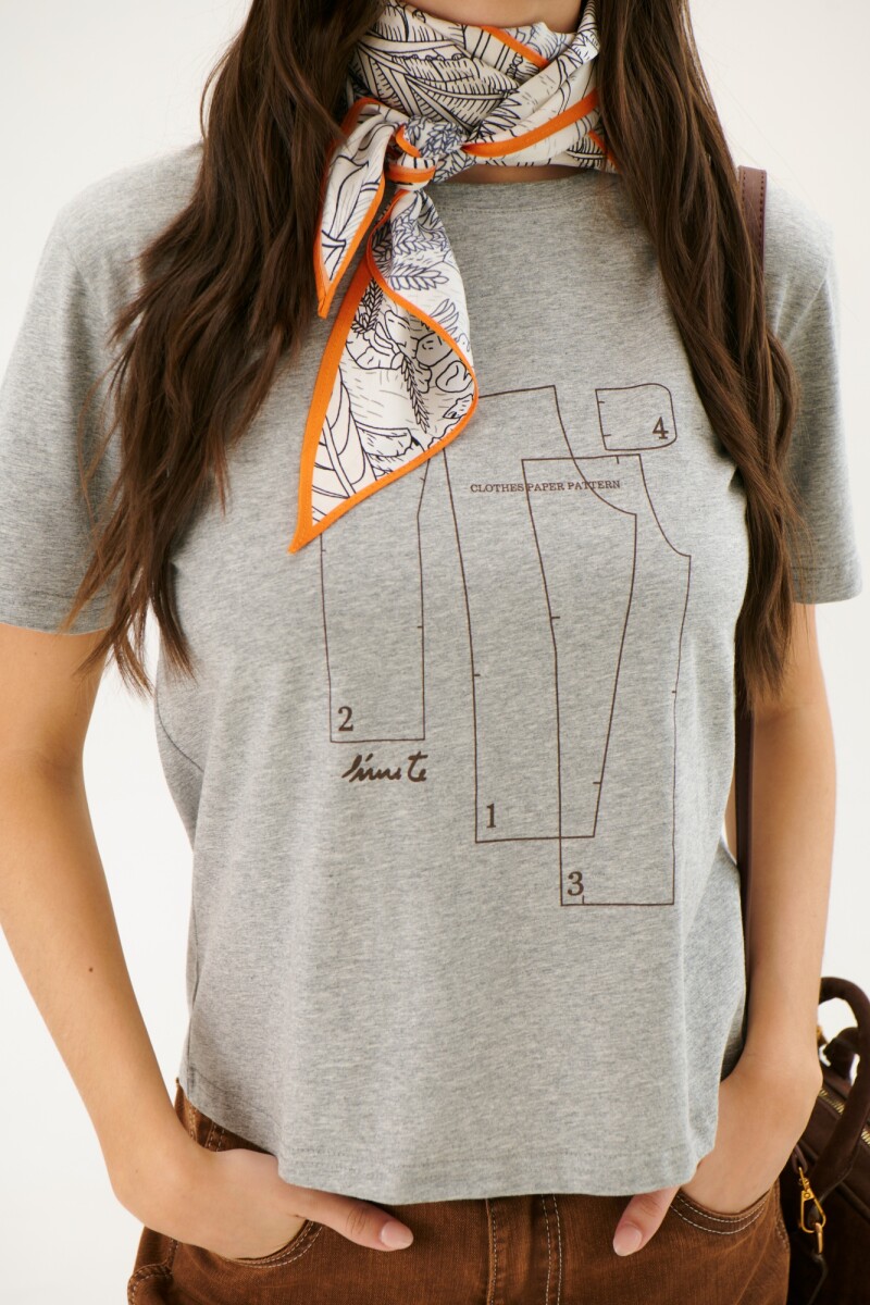 REMERA MOLDES MELANGE