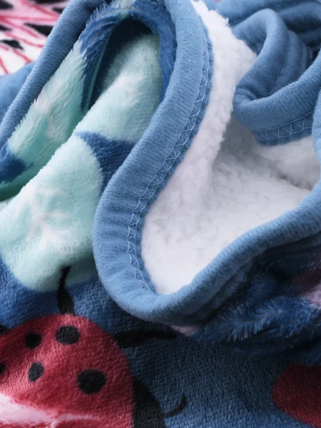MANTA SHERPA PRINT 1 PLAZA CELESTE