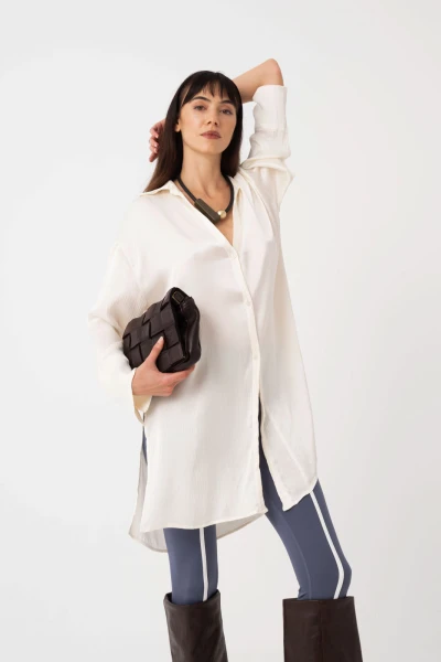 CAMISA LARGA TEJIDO ARRUGADO Crudo