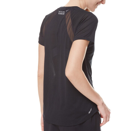 Remera New Balance De Dama Impact Run Black