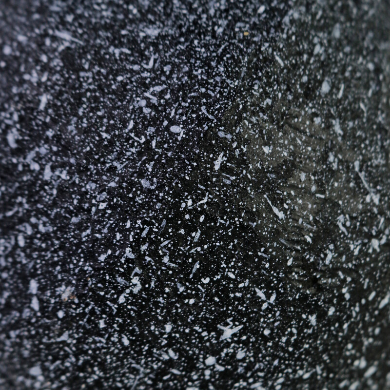 ESFERA CERAMICA NEGRO COMB 16X16X15CM Unica