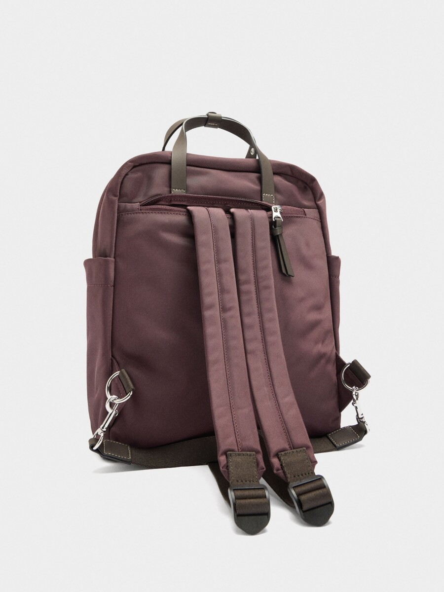 Mochila Para Portátil Hasta 14" De Nylon burdeos