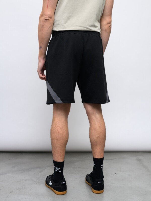 BERMUDA RUB Umbro Hombre 025