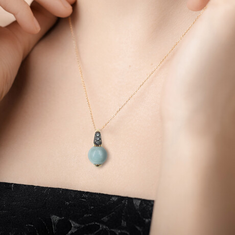 Colgante de oro 18K con aguamarina y topacio azul (incluye cadena) Colgante de oro 18K con aguamarina y topacio azul (incluye cadena)