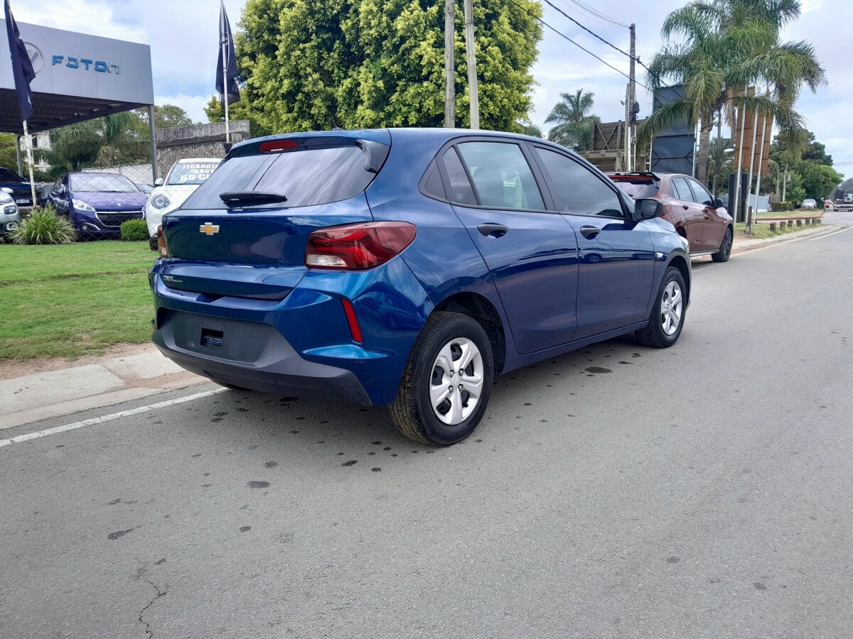 Chevrolet Onix LS 1.0 Extra Full | Permuta / Financia Chevrolet Onix LS 1.0 Extra Full | Permuta / Financia