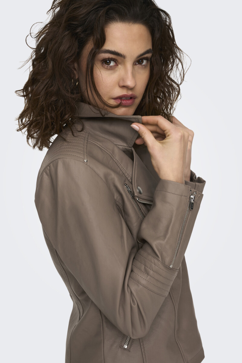 Chaqueta Gemma Biker Efecto Piel Walnut