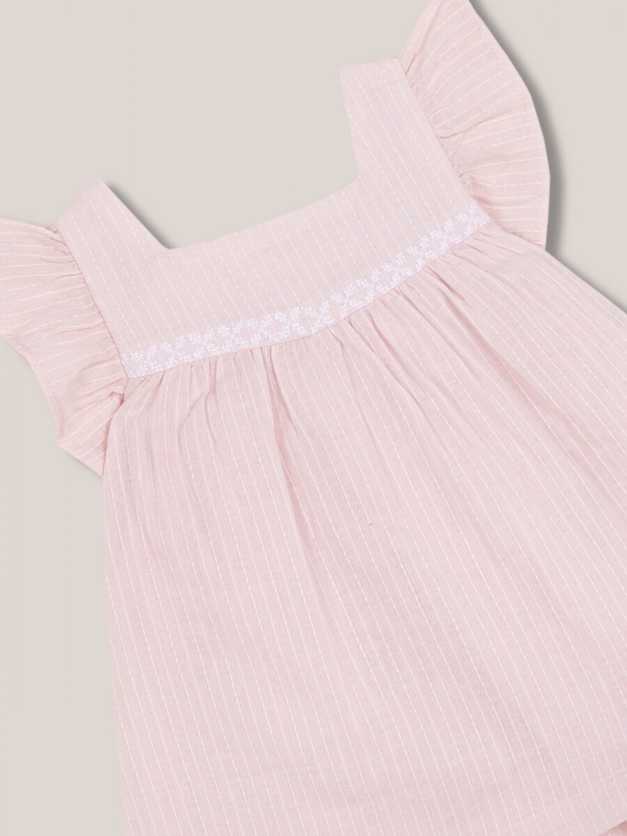 Vestido Con Bordados Piedra