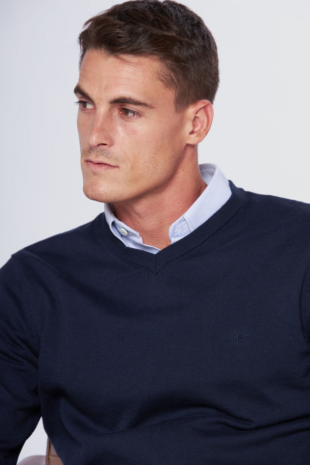 BUZO TEJIDO CUELLO V Azul