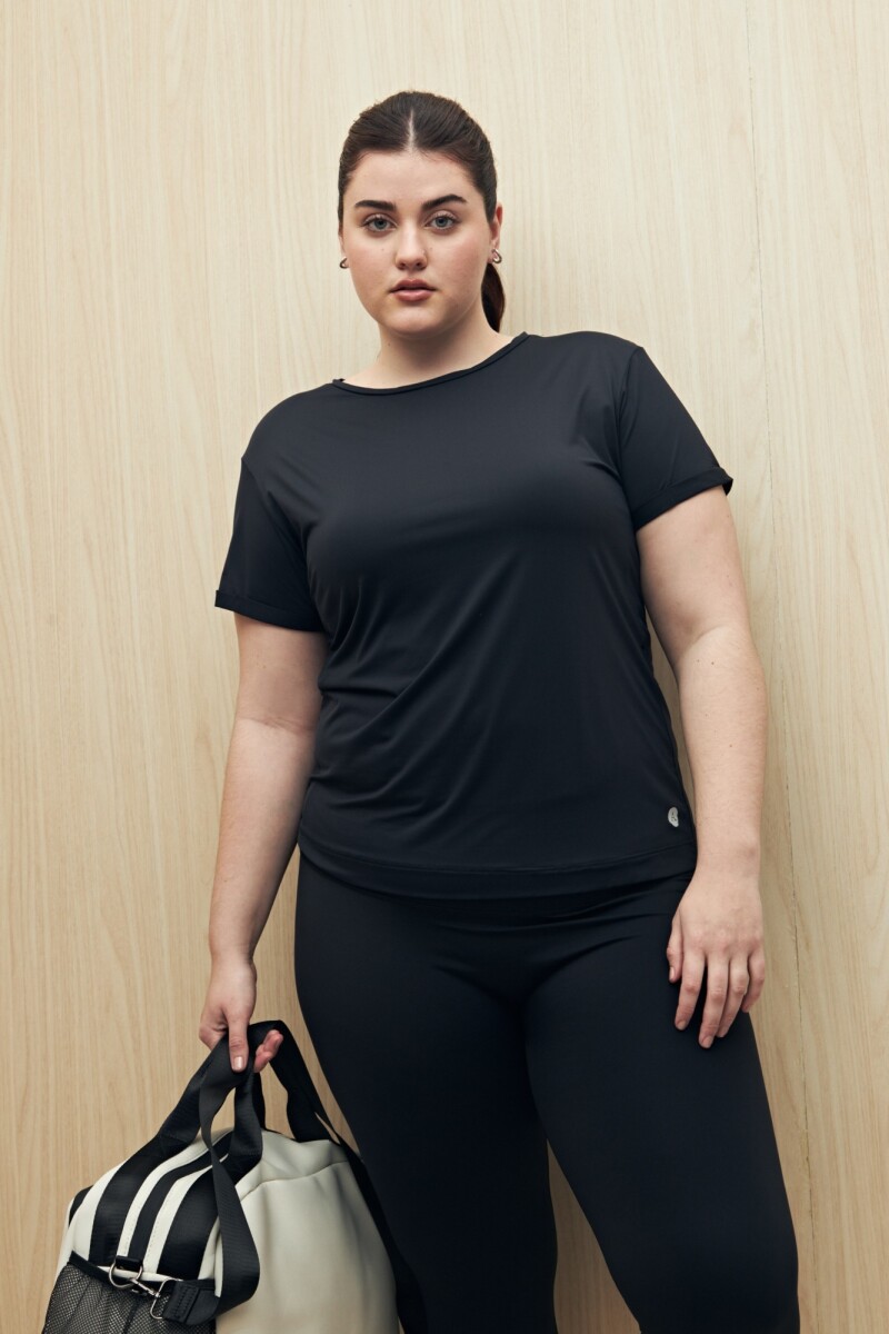 REMERA MUDRA 