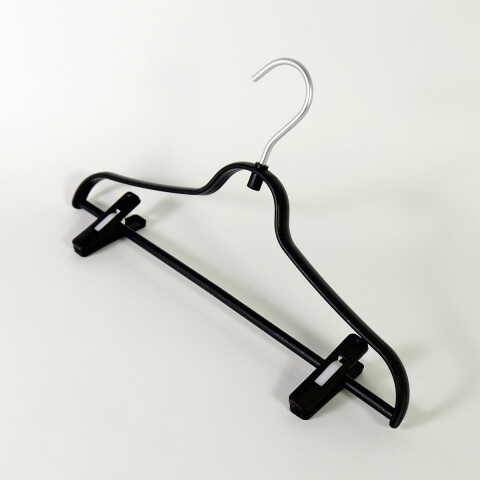 PERCHA PLAST NEGRO C/GANCHO 40X22CM Unica