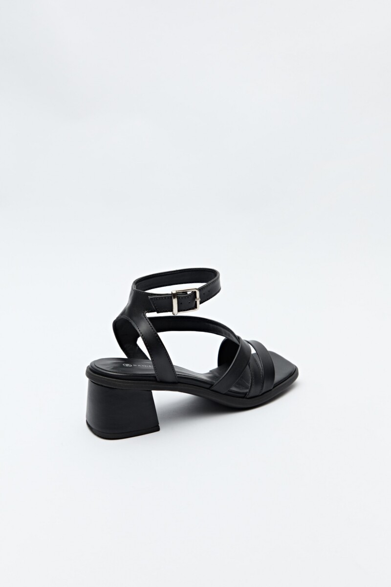 SANDALIA LANKA Negro