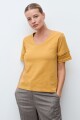Remera con puntilla ocre