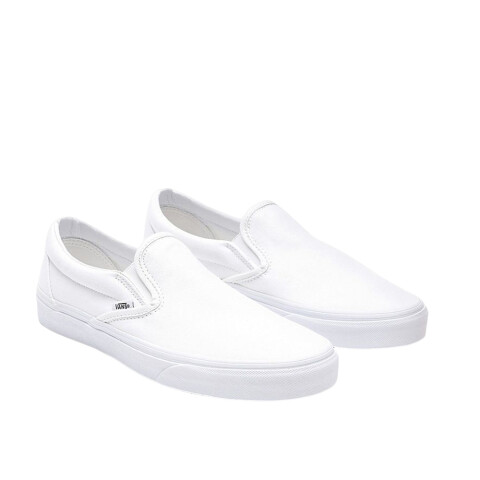 CLASSIC SLIP ON White