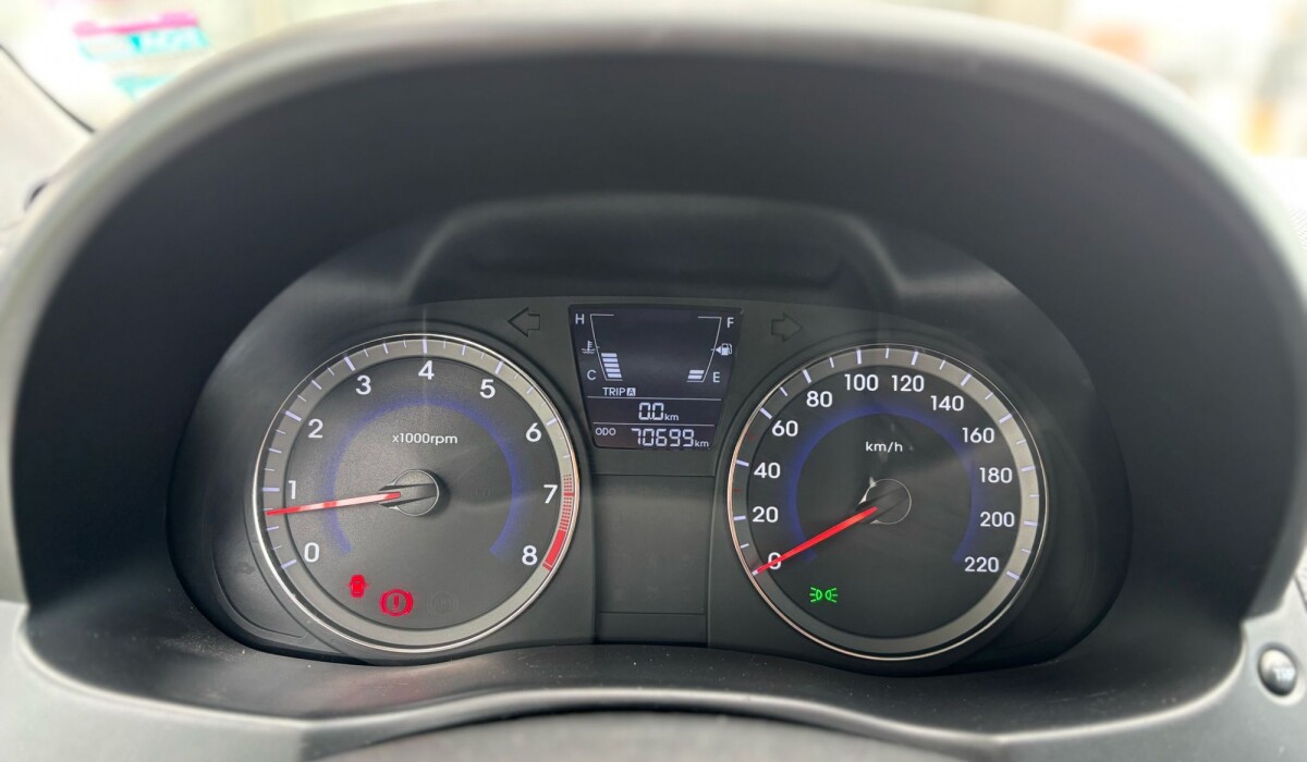 Hyundai Accent 1.4 GL - 2014 Hyundai Accent 1.4 GL - 2014
