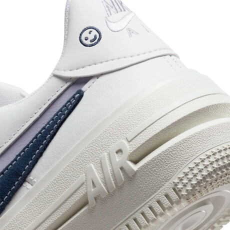Championes Nike Air Force 1 Plataform Lv8 White