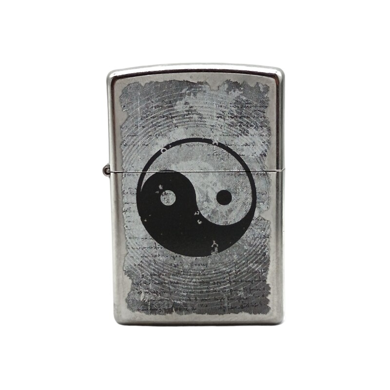 Encendedor ZIPPO 49772 Ying Yang Design - ZP497721 negrocombinado