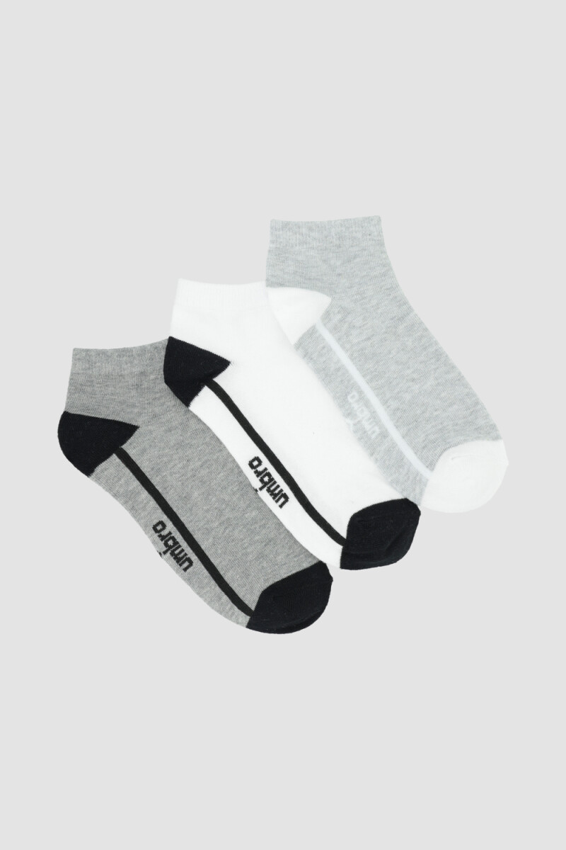 Pack x 3 media corta lisa individual umbro Variante 42