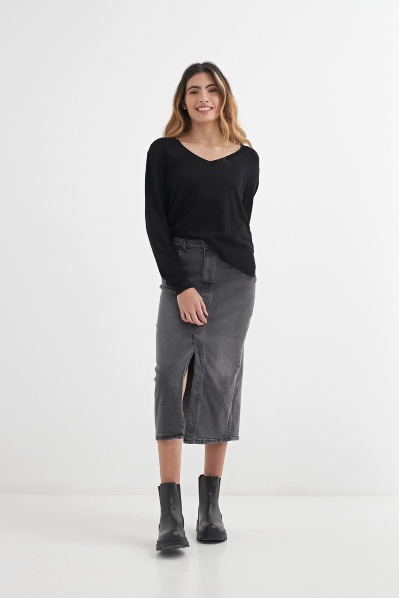 Sweater escote en V liso NEGRO
