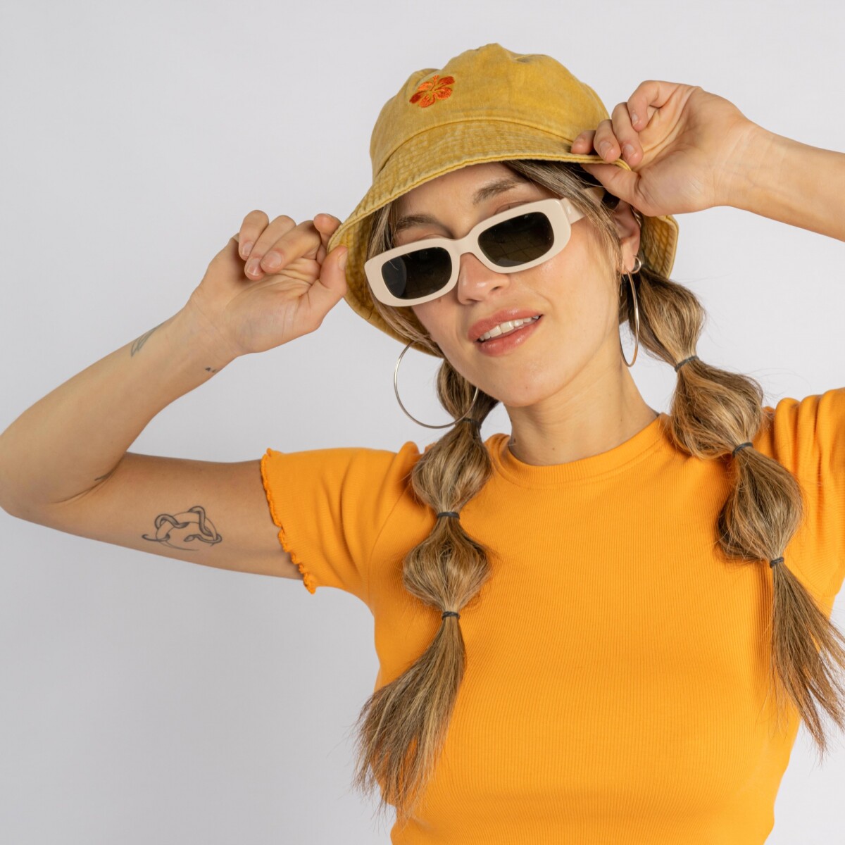 Gorro N+ Waves - Amarillo 