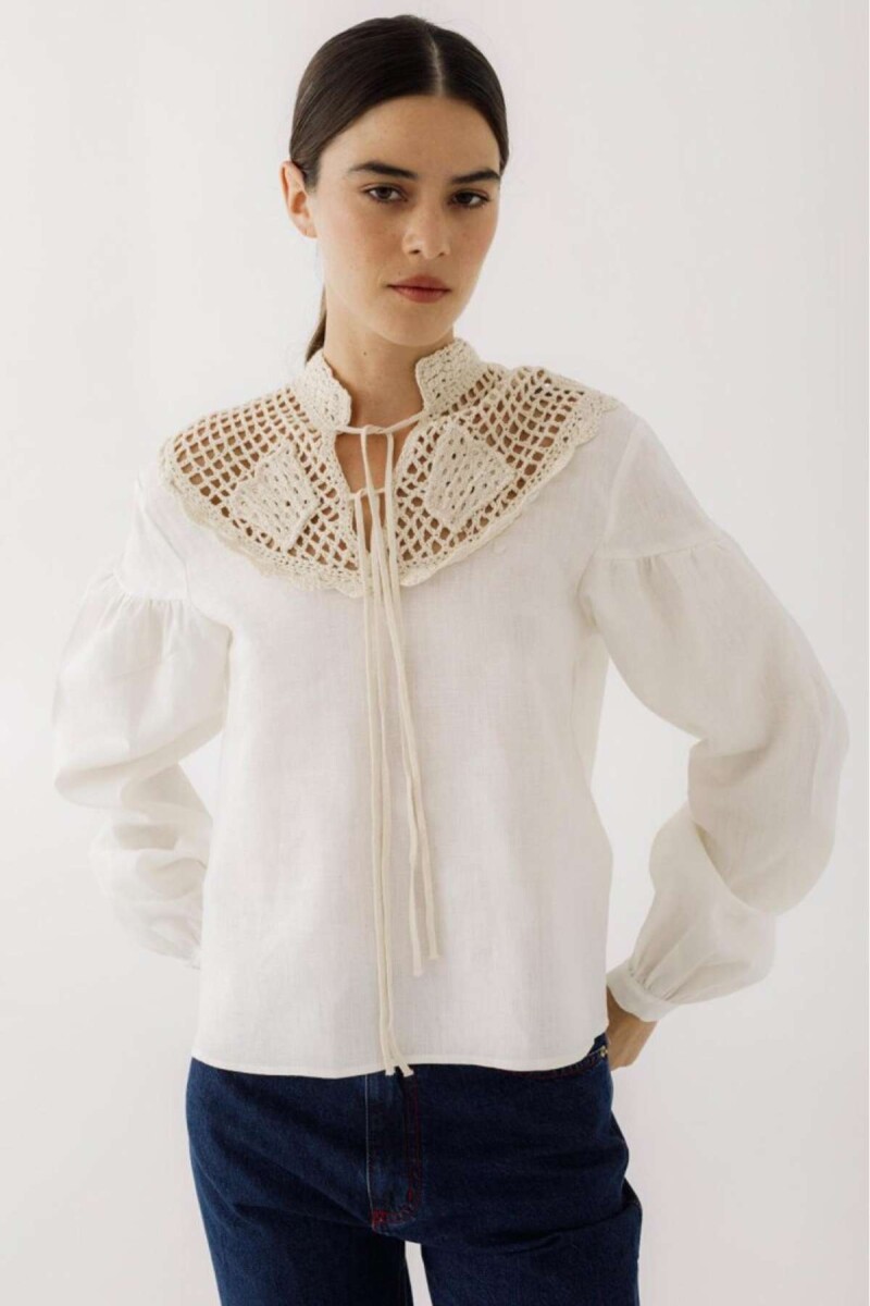 Blusa Bee Winter - Beige 