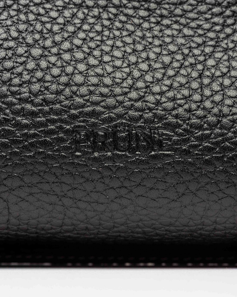 Mini bag Anya en cuero graneado Negro