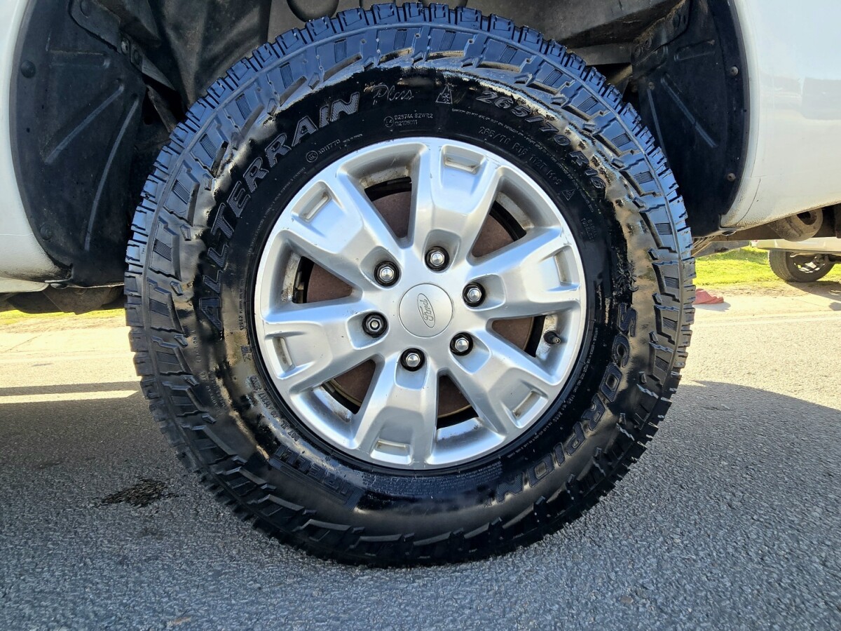 Ford Ranger XLT 2014 EXCELENTE ESTADO! | Permuta / Financia Ford Ranger XLT 2014 EXCELENTE ESTADO! | Permuta / Financia