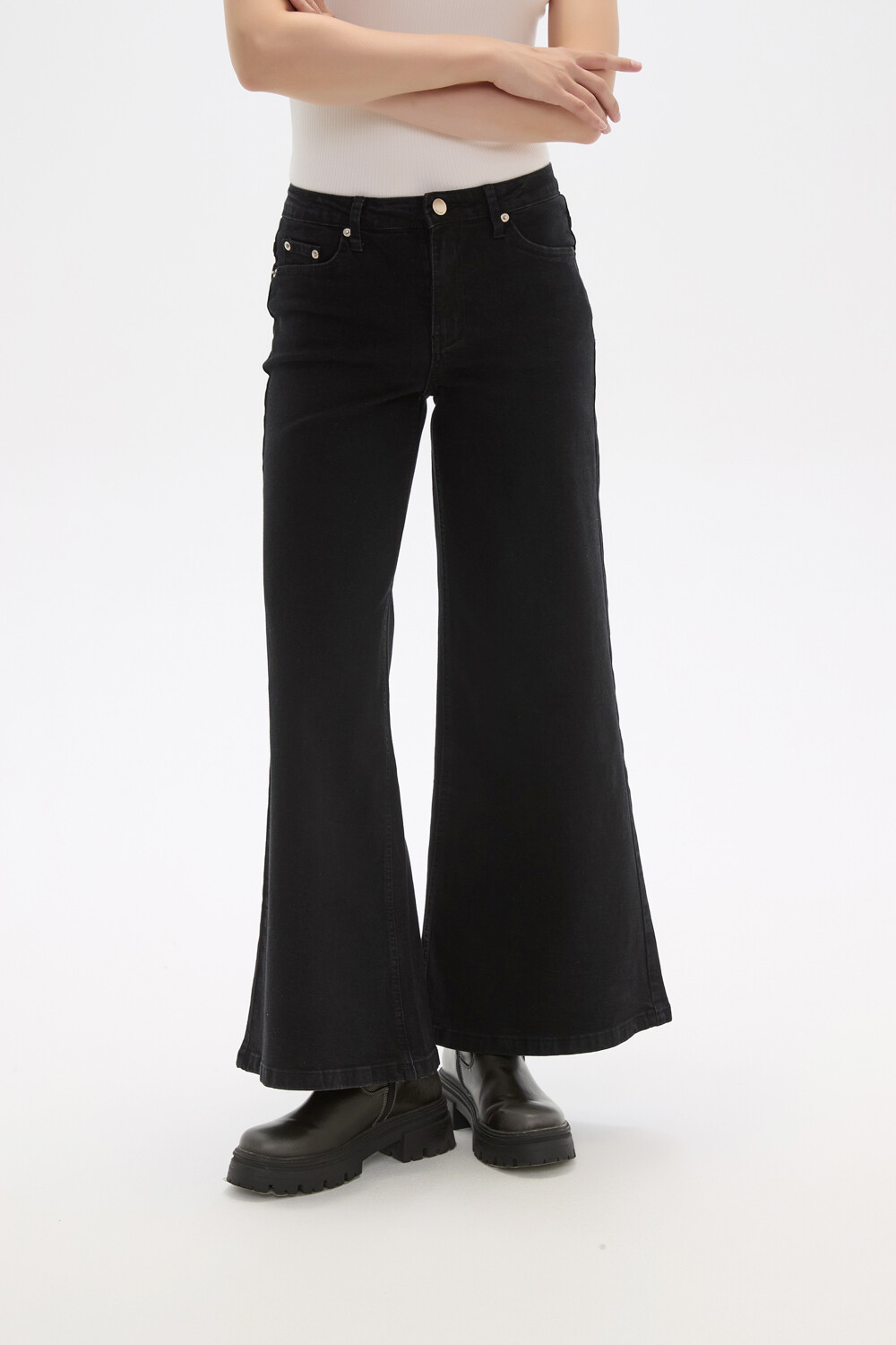 Pantalon Tabia Negro