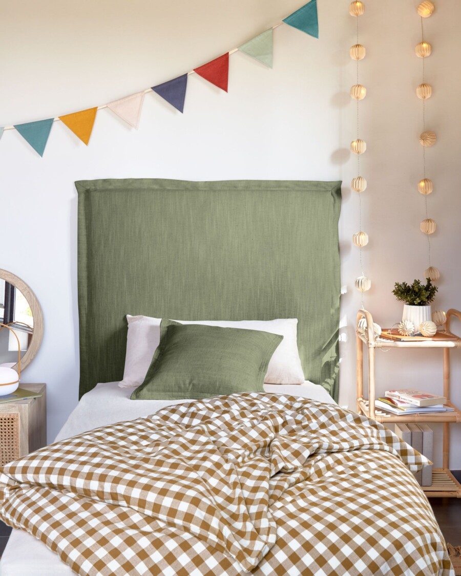 Cabecero desenfundable Tanit de lino verde para cama de 90 cm