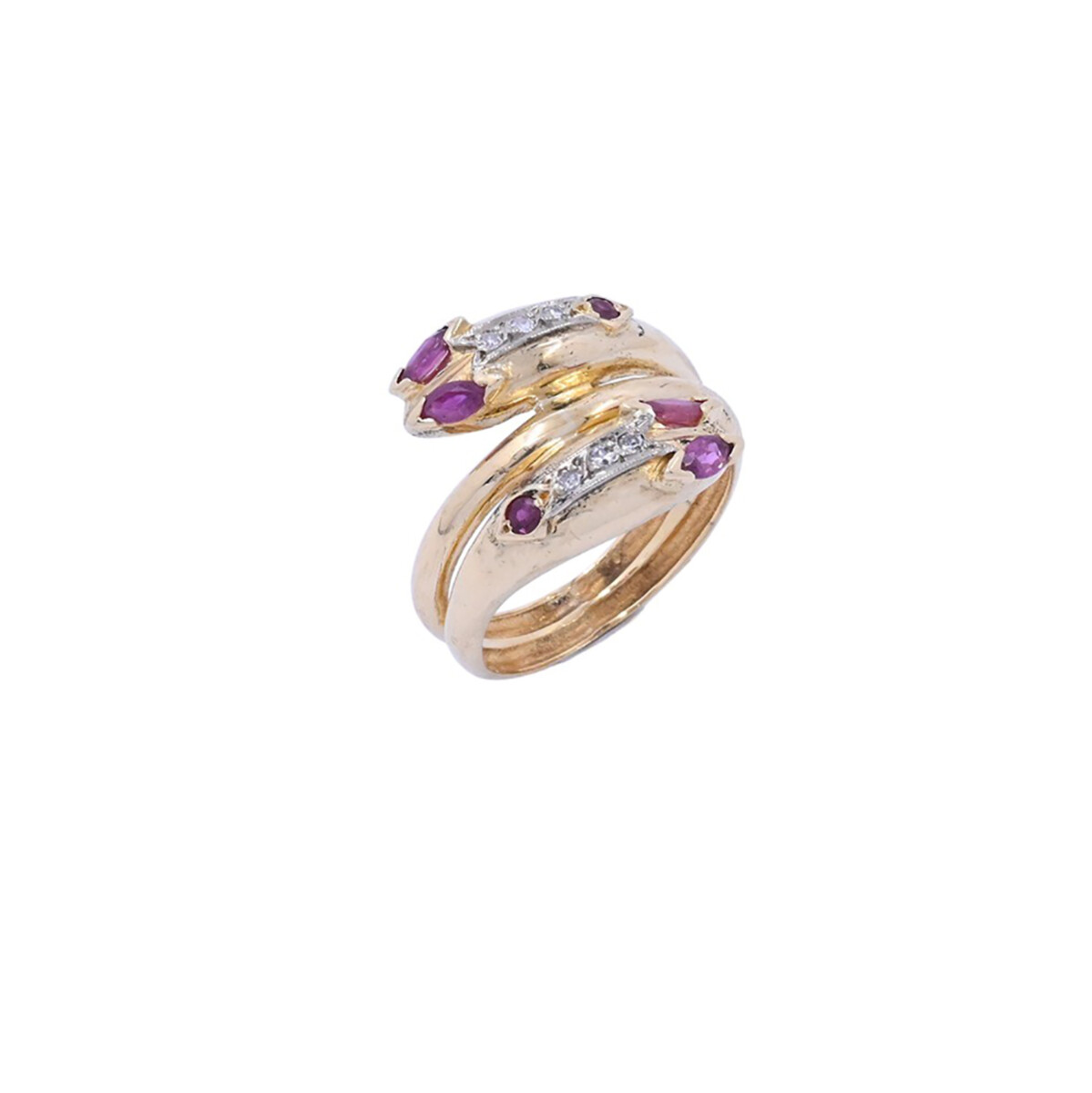Anillo oro 18k con rubíes navette y brillantes. 