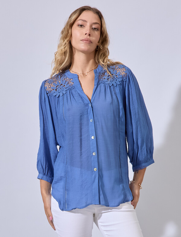 Blusa Crochet AZUL