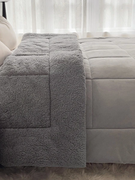 ACOLCHADO VELVET SHERPA GRIS