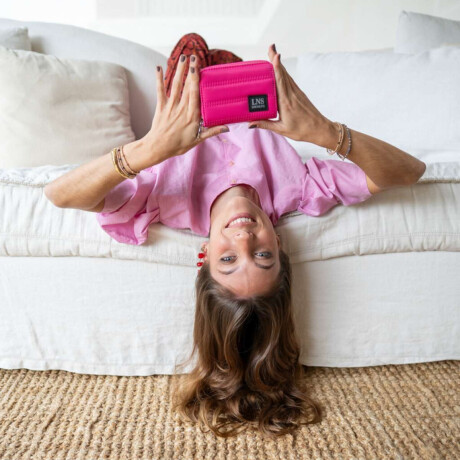 Billetera Vera Magenta