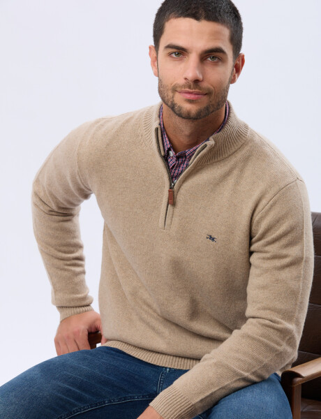 BUZO DE LANA DE ABRIGO Beige