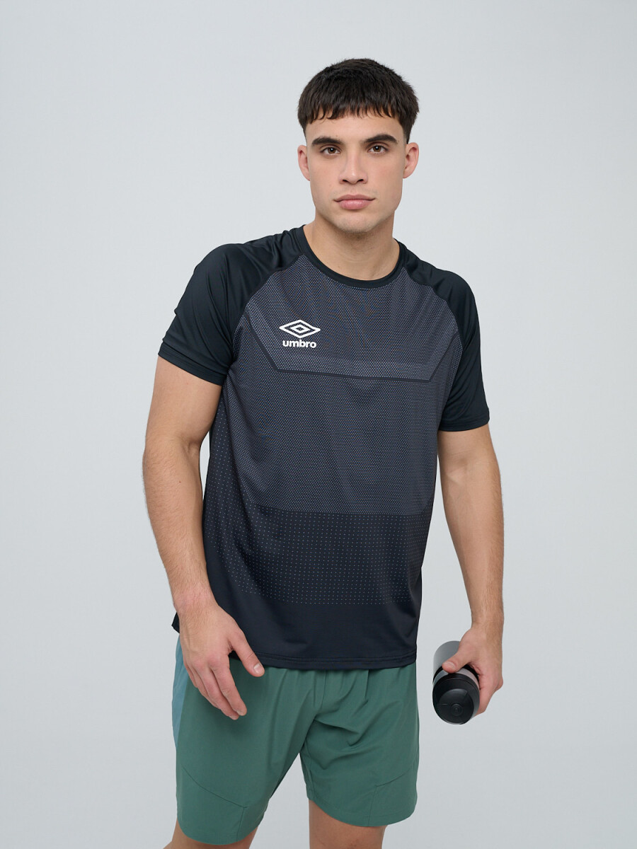 REMERA AXIS Umbro Hombre - 002 