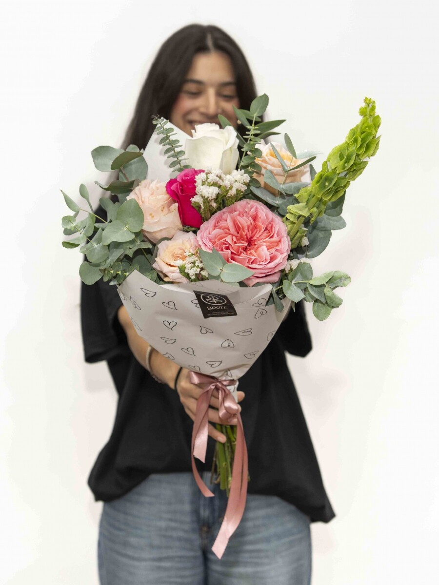 RAMO 6 ROSAS RAMO 6 ROSAS