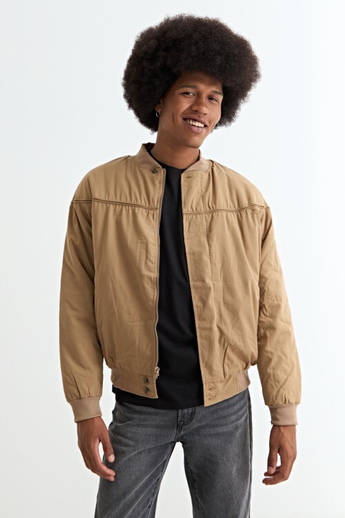 Campera bomber de nylon KHAKI