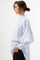 Ladis Comb 1