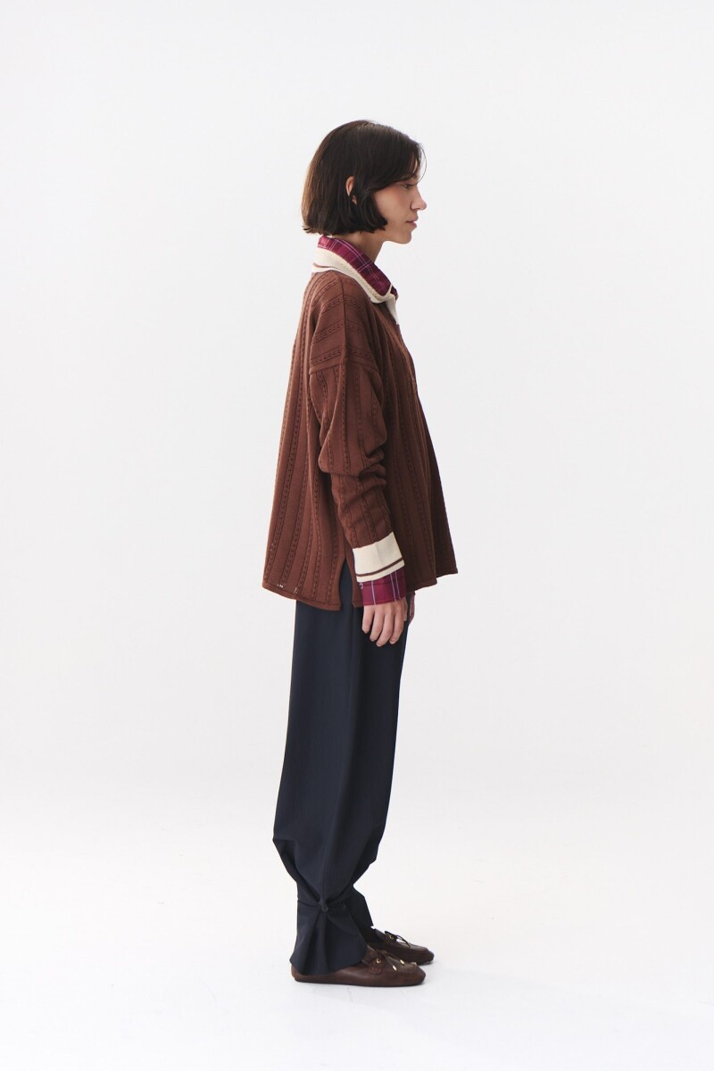 Remera Squad Chocolate