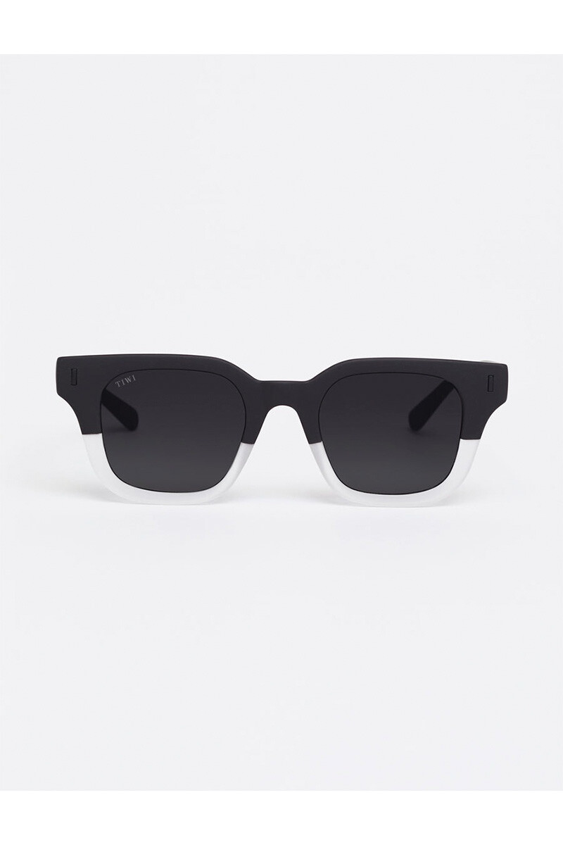 Lentes Tiwi Lio Bicolor Rubber Black-ice With Smoke Gradient Lenses